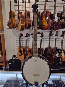 Davison banjo deals